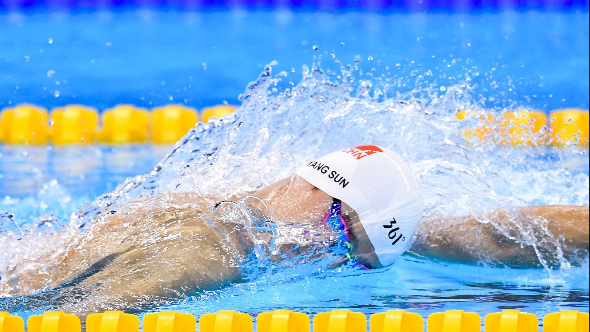 格鲁吉亚女篮在欧洲锦标赛中崭露头角，迈向世界赛场，格鲁吉亚杯篮球